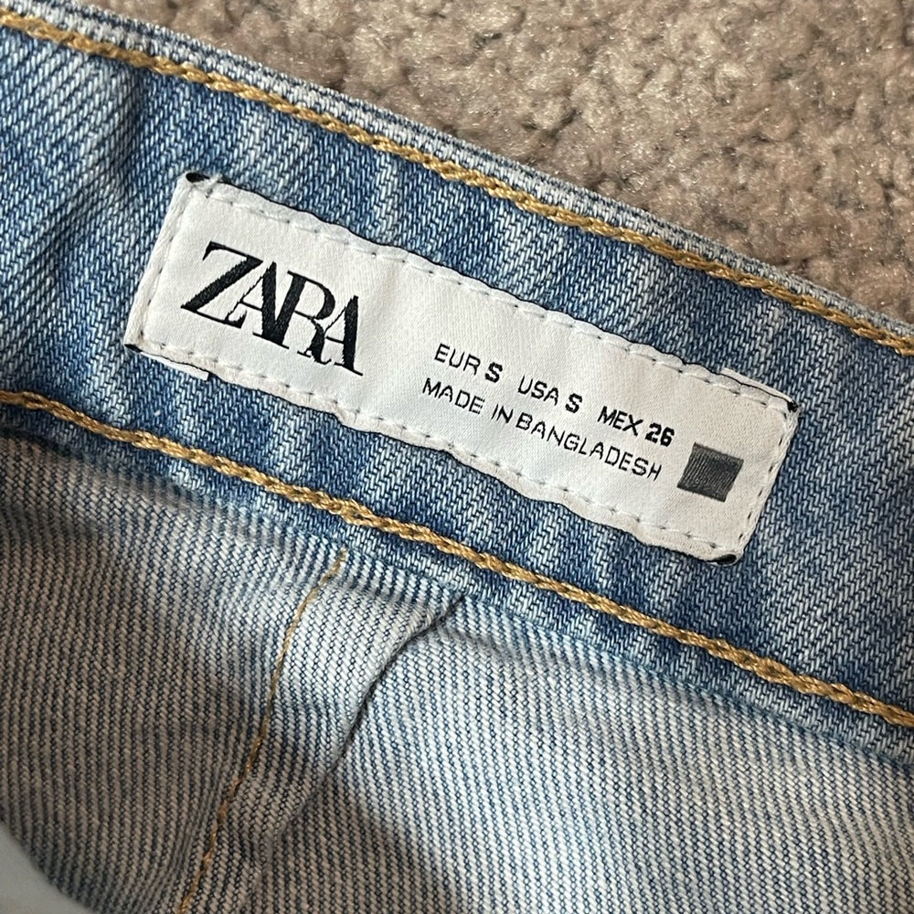 SOLD Zara Light Blue Denim Skorts - Picture 4 of 6